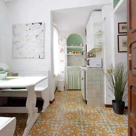 Apartment Banchi Nuovi *