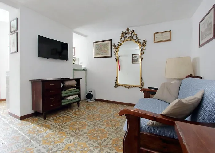 Apartment Banchi Nuovi Rome